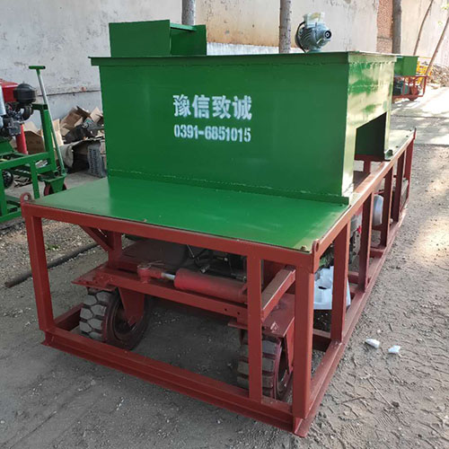 路肩滑模機(jī)-雙遼