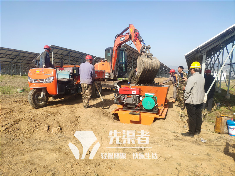 混凝土澆注機現(xiàn)場上料